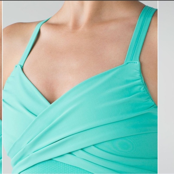 Lululemon Wrap It Up Tank - Picture 3 of 9